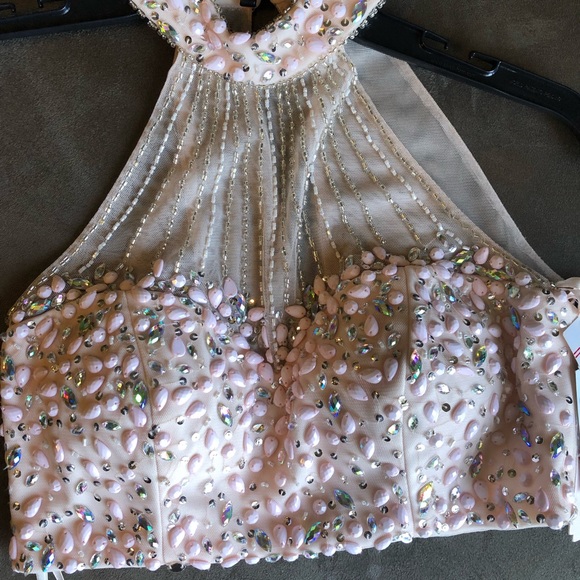 Prom Dress - Picture 4 of 5